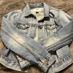 Light Wash Cropped Old Navy Jean Jacket